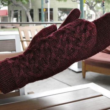 Morgandy Mittens