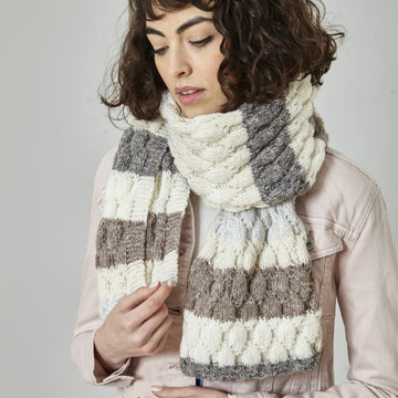 Ladies in King Cole Harvest DK - 5900 - Leaflet