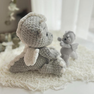 Baby dragon toy