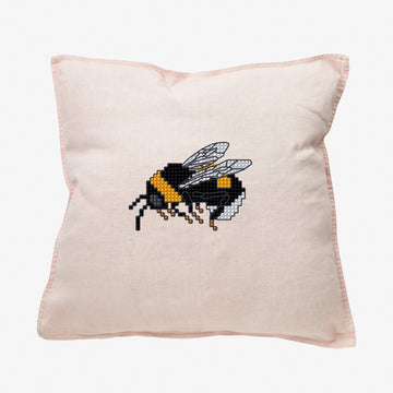Bumble Bee in DMC - PAT0685 -  Downloadable PDF