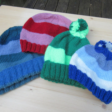 Basic Bobble Hat in 4 sizes