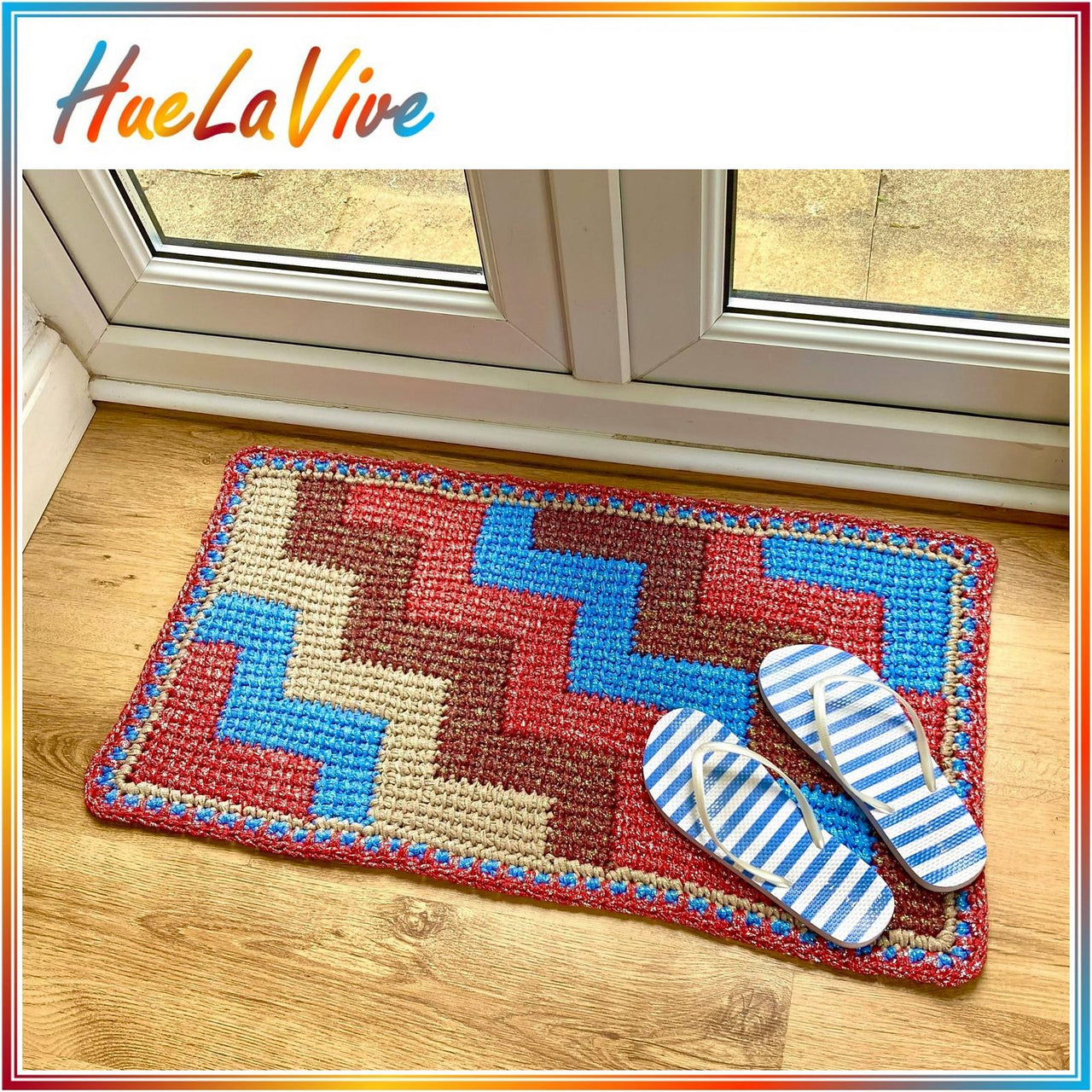 Stairs motif rug by HueLaVive