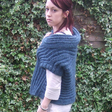 Row, Row, Row your Cardigan, Slouchily Down the Stream