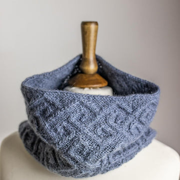 Woodwrae cowl