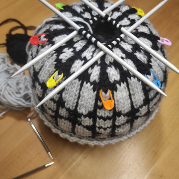 Web hat
