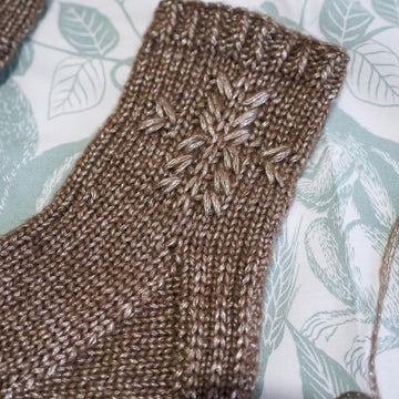 Chunky Snowflake Socks