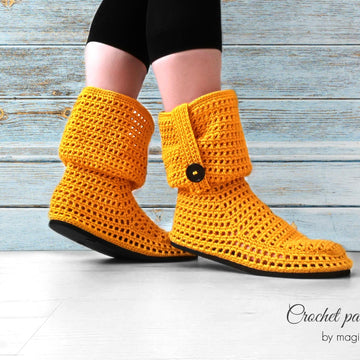 Summer boots on flip-flop soles