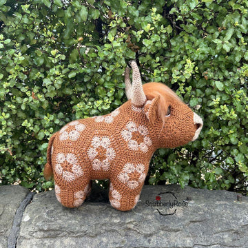 Hewie The African Flower Highland Cow