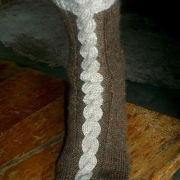 Hunky Chunky Cables Socks