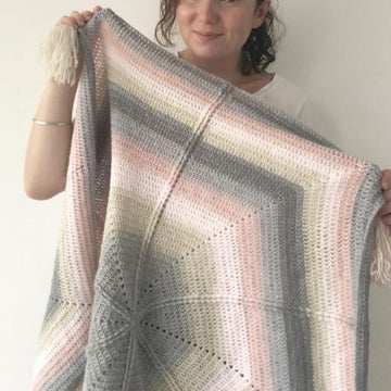Seren Hexagon Blanket