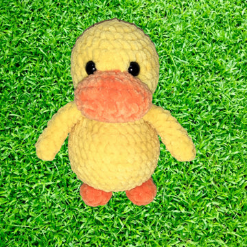 Crochet duck pattern- amigurumi pattern, cute crochet pattern