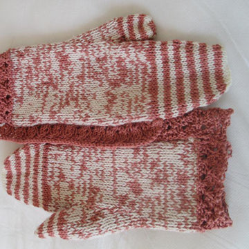 Lacy Edged Mittens