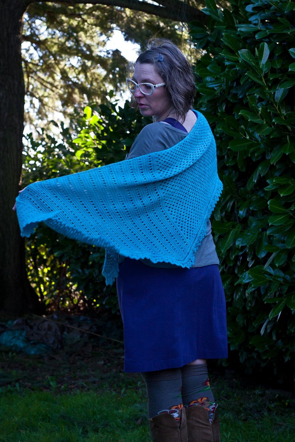 Vesna Shawlette