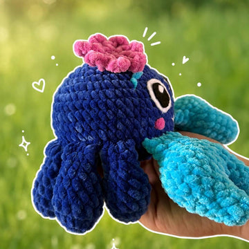 Blue Blossom Crab Amigurumi, Crochet Pattern