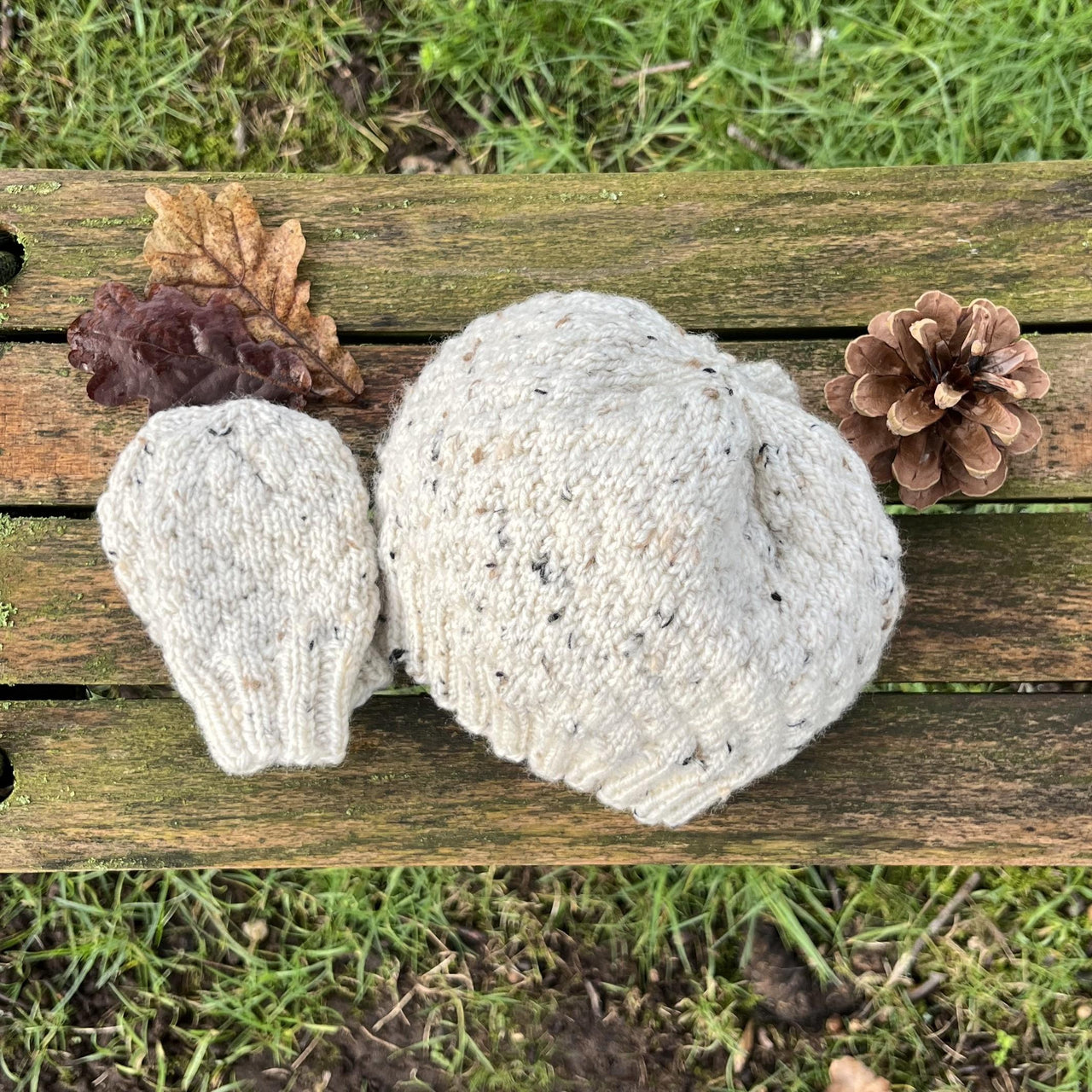 Little Bump Newborn Hat and Mitt Set