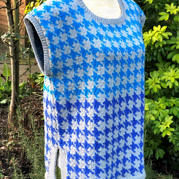 Riva - Houndstooth Top