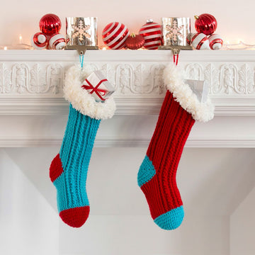 Fur Top Holiday Stockings in Red Heart Super Saver Economy Solids and Boutique Fur - LW4874 - Downloadable PDF