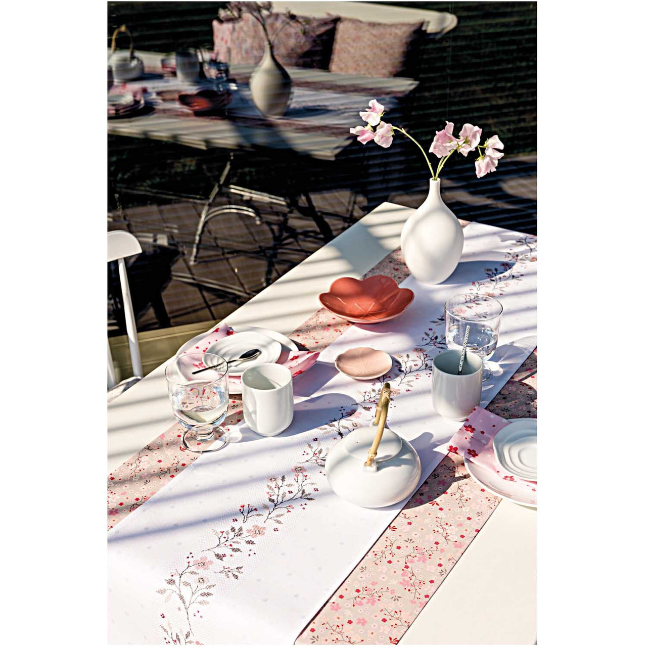 Rico Flowers Table Runner Embroidery Kit