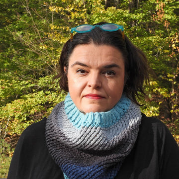 Easy Sloped Infinity Cowl