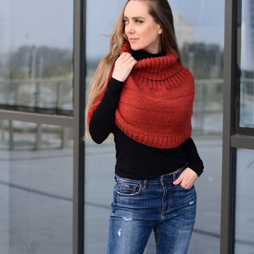 Uma knit cape