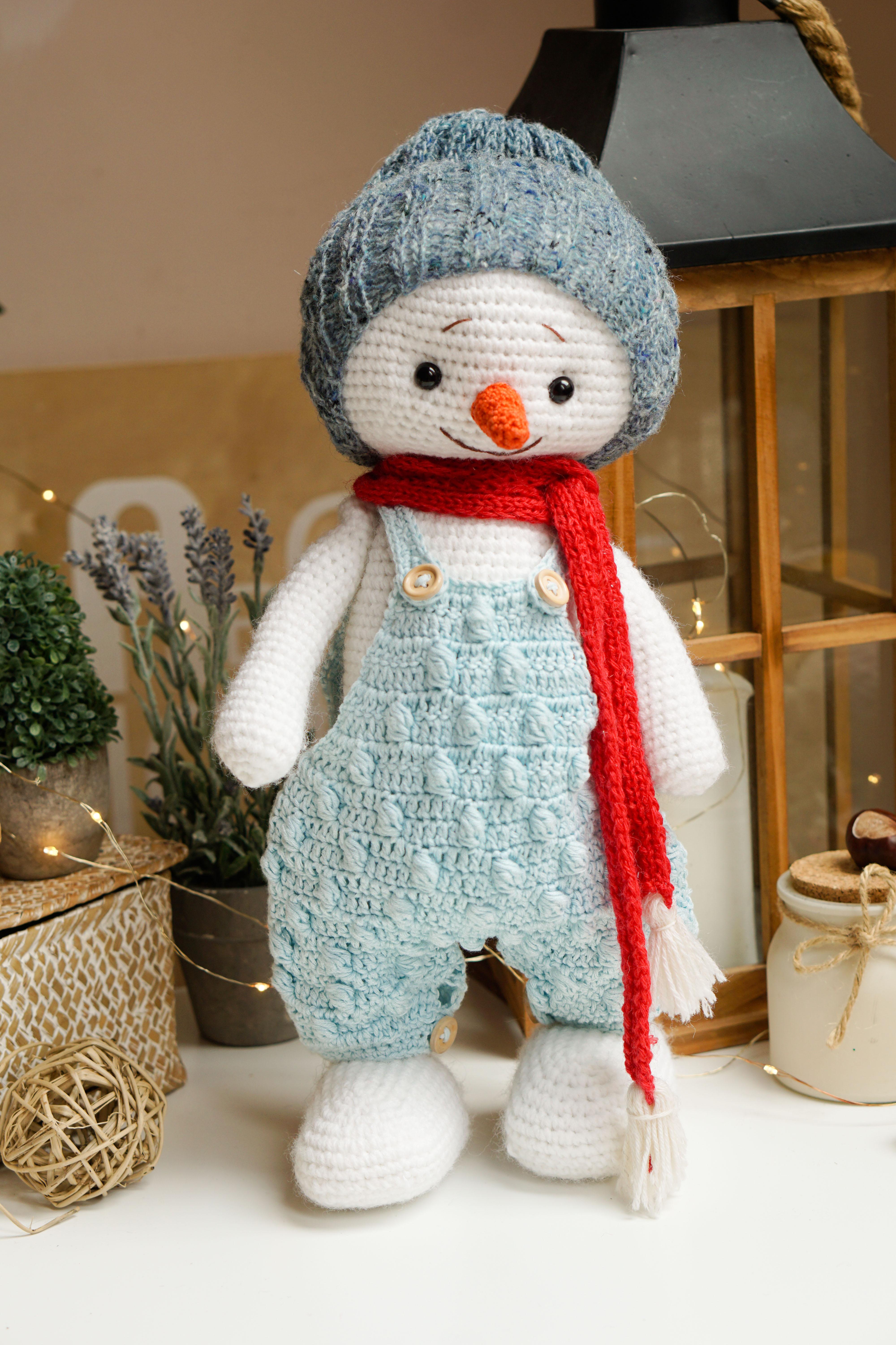 Crochet and Knitting pattern Outfit Ice Baby