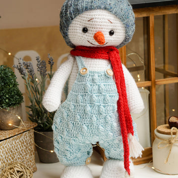 Crochet and Knitting pattern Outfit Ice Baby