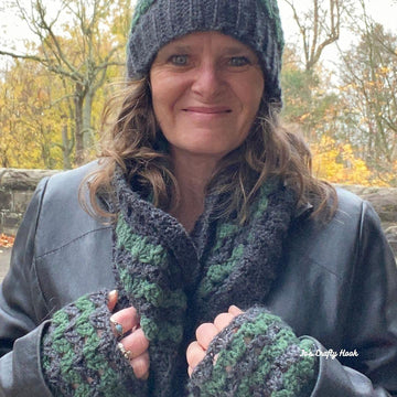 Rolling Shells Infinity Scarf