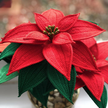 Crochet Poinsettia Pattern