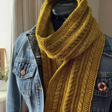 Afternoon Cable Scarf
