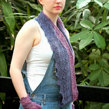 Demoiselle Cowl and Mitt set