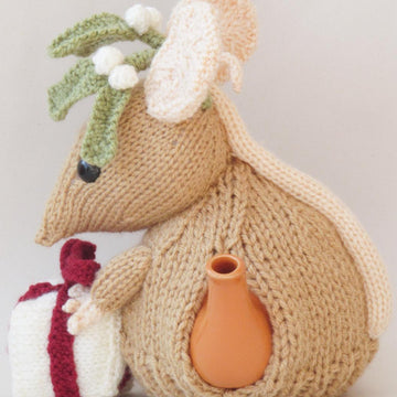 Christmas Mistletoe Mouse Tea Cosy