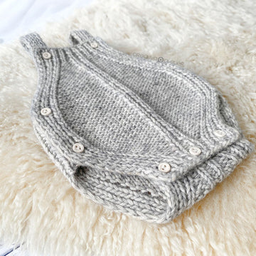 5 sizes - TWISTY Baby Knitted Romper Pattern