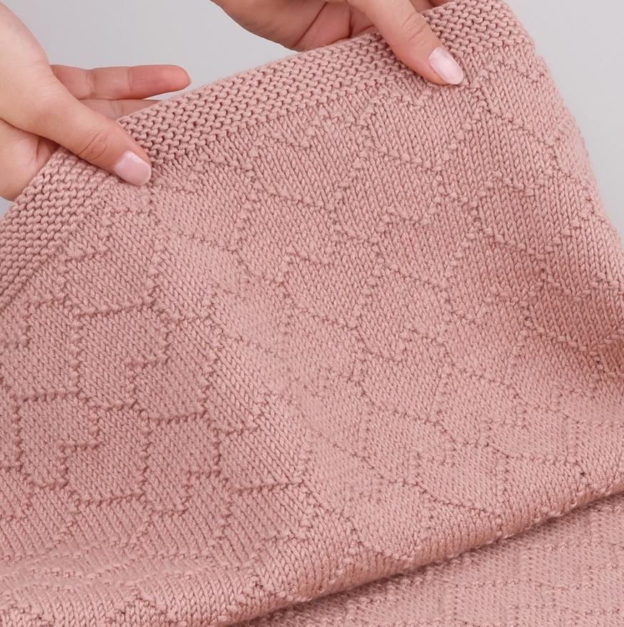 Little Hearts Baby Blanket - Love is in the Air