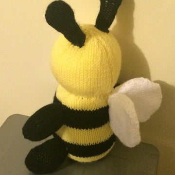 Cuddly Bumble Bee Pattern