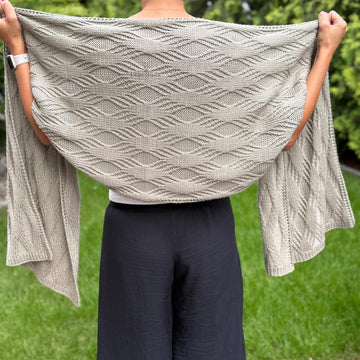 Yin Yarn Shawl