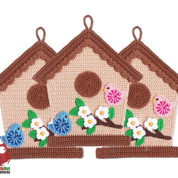 319 Birdhouse décor potholder