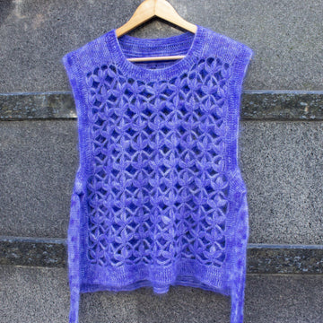 Royal Lily Slipover