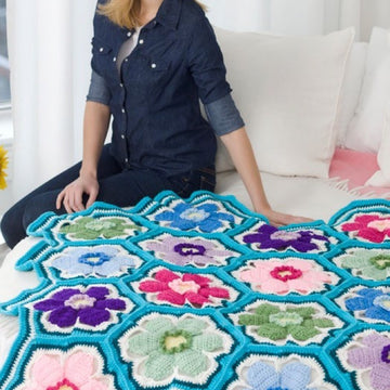 Posey Throw in Red Heart Super Saver Economy Solids - LW2507