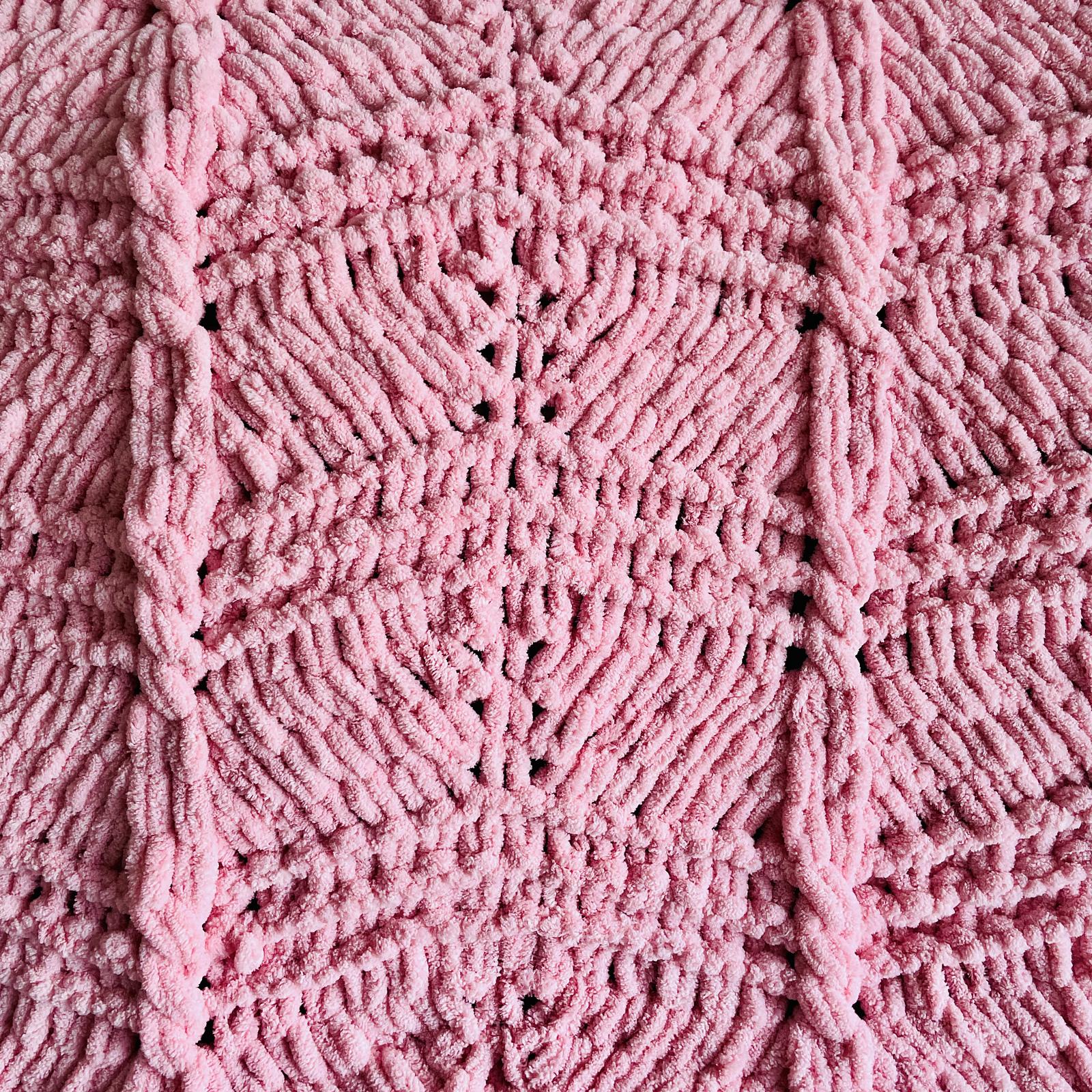 Cable-Tied Ripple Blanket