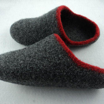 Men's Scuff Felted Slippers Knit Pattern