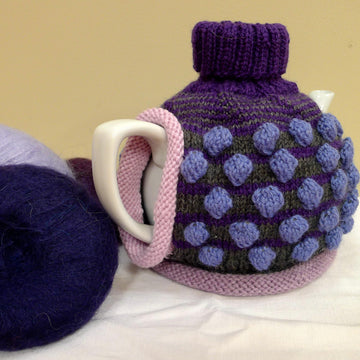 The colour Purple Tea Cosy