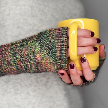 Hold On Tight Fingerless Mitts