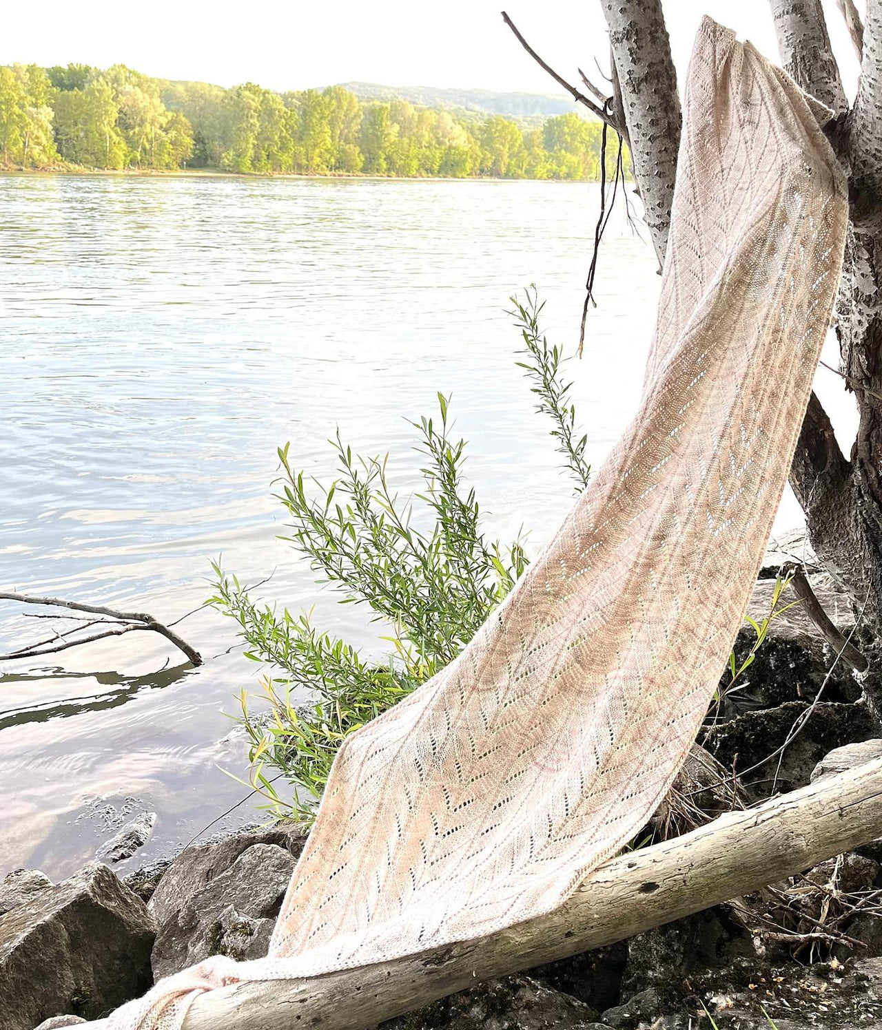 Donauweibchen -Shawl No2