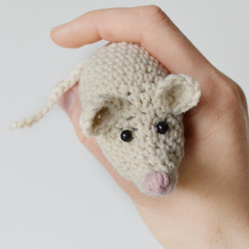 Little mouse toy