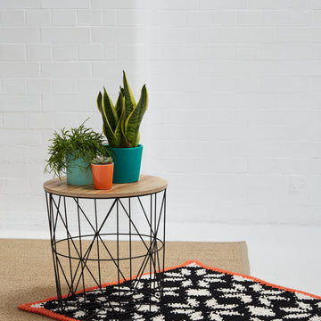Monochrome Burst Mat - Free Rug Crochet Pattern in Paintbox Yarns Recycled Big Cotton