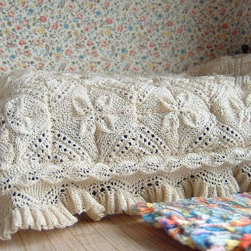 1:12th scale Apricot Leaf bedspread