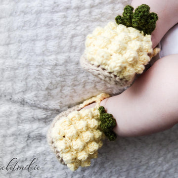 015-Pineapple baby shoes