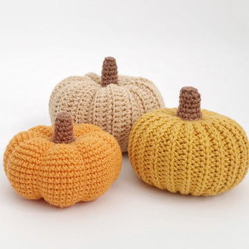 Crochet pumpkins pattern Halloween decor Amigurumi pattern decorations