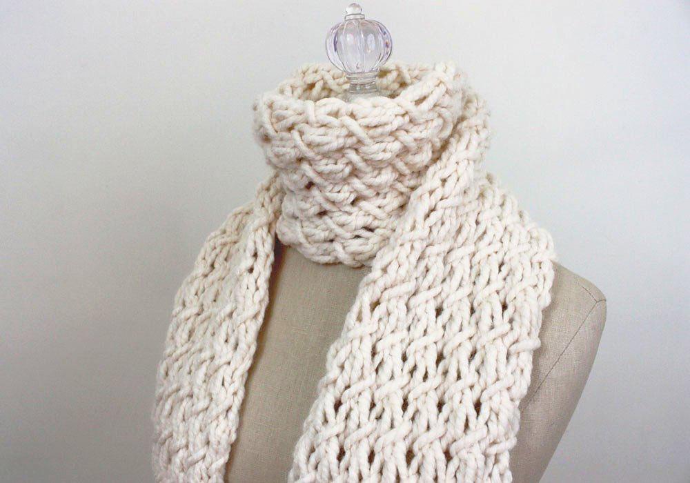 Phydeaux Twist Scarf