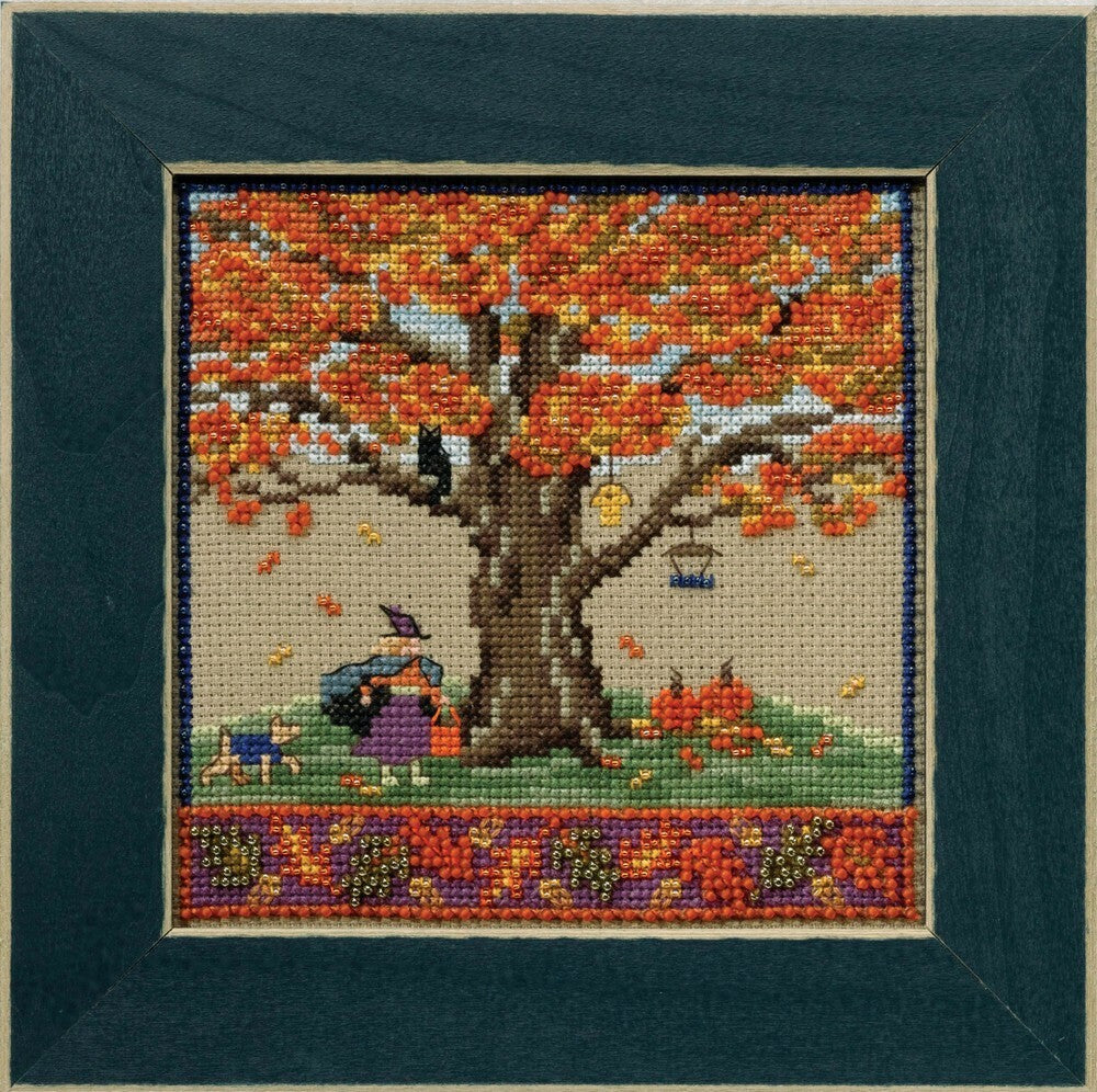 Mill Hill Fall Oak Cross Stitch Kit - 5.25in x 5.25in